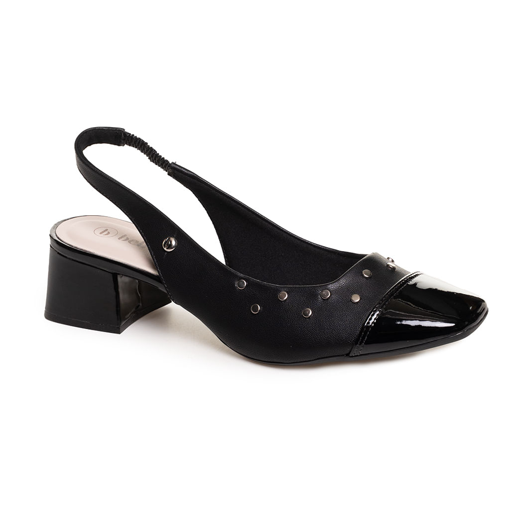 Sapato feminino preto salto bloco com detalhes em tachas e elástico no calcanhar