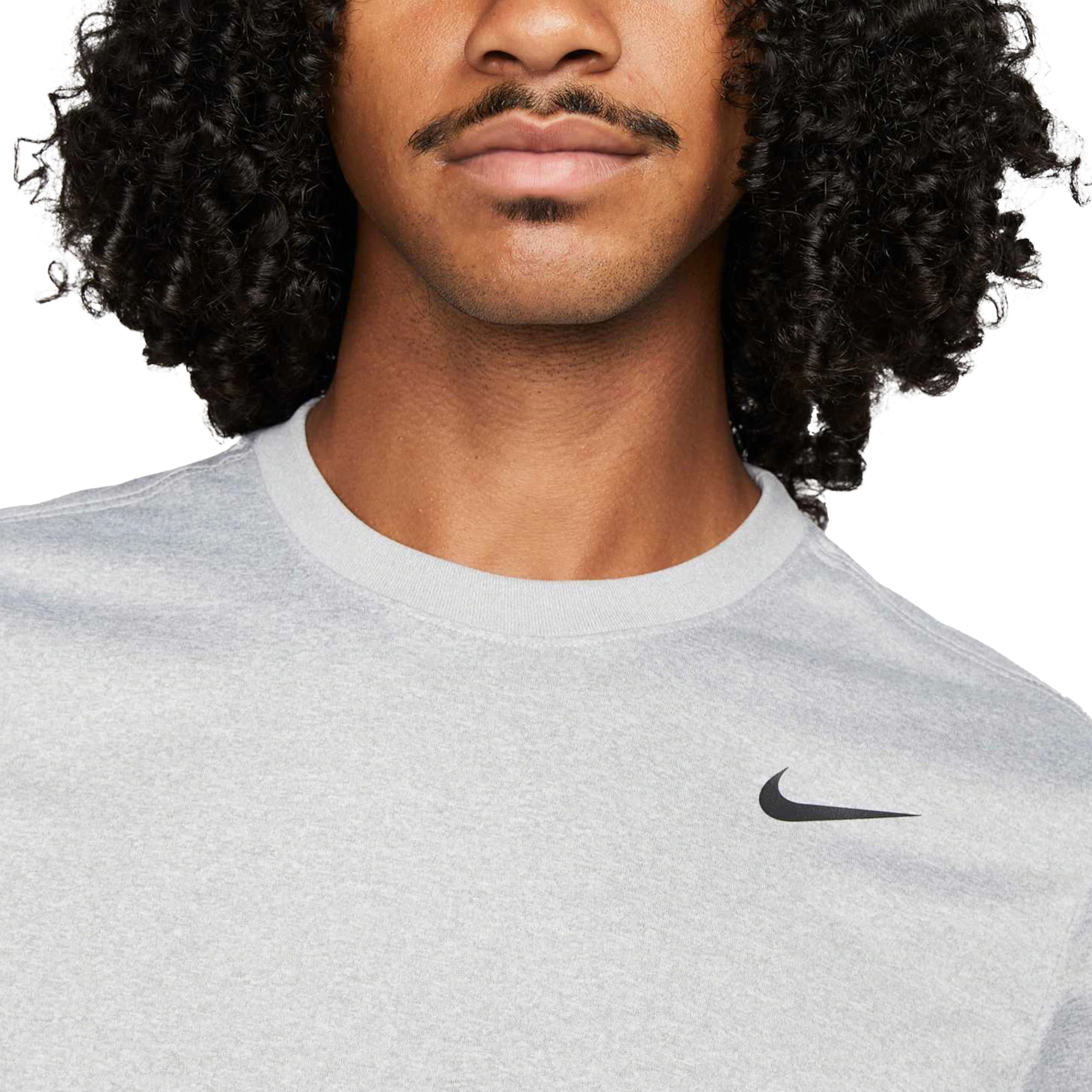 Camiseta Masculina Dri-FIT Legend Nike Cinza | Paquetá Esportes