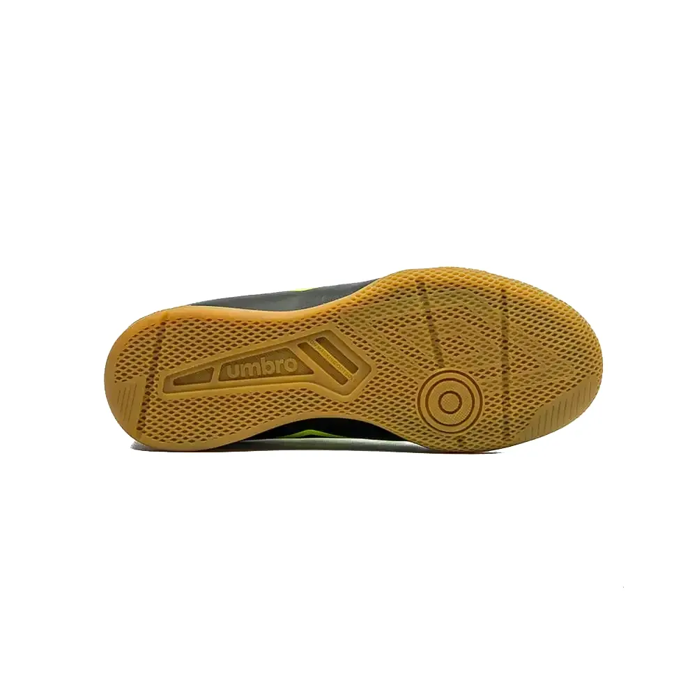 Umbro-Chuteira-24-U07FB087-161-Classe-2.2-Jr-PretoLimao--1-