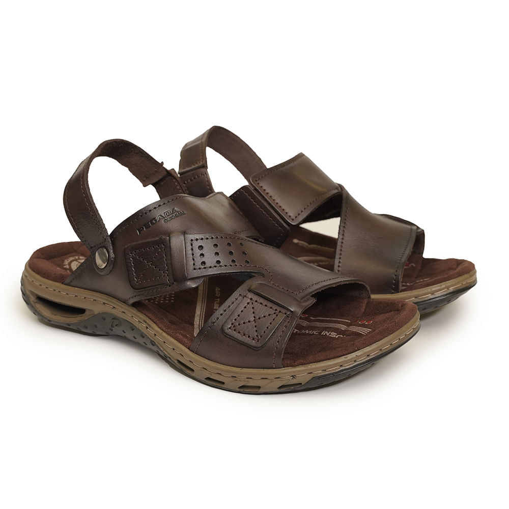 Sandalia-Masculina-Fechada-Couro-Tiras-Pegada-Marrom