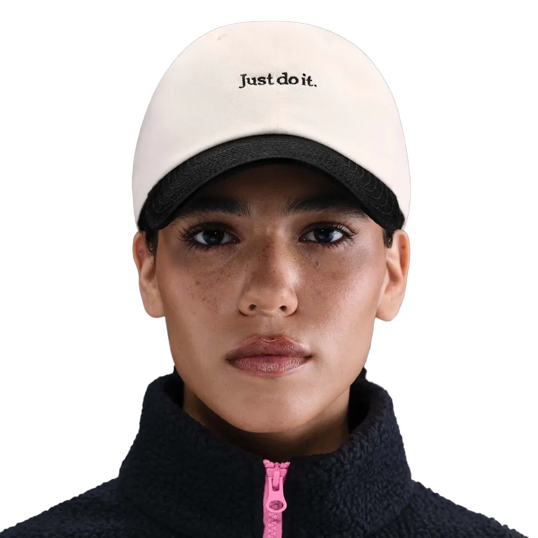 Nike-Bone-FB5370-134-CLUB-BlackWhite-Algodao--1-