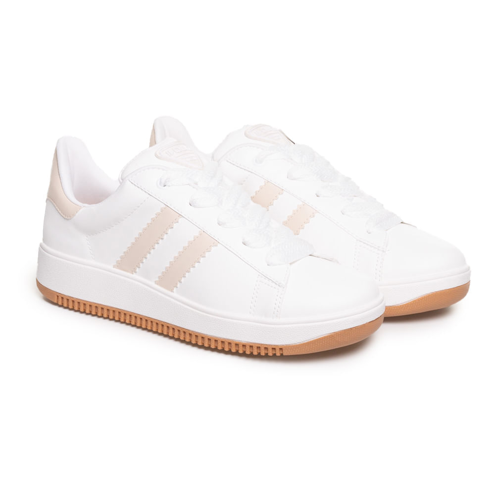 Tênis Casual Feminino Quiz Branco destacando design e conforto