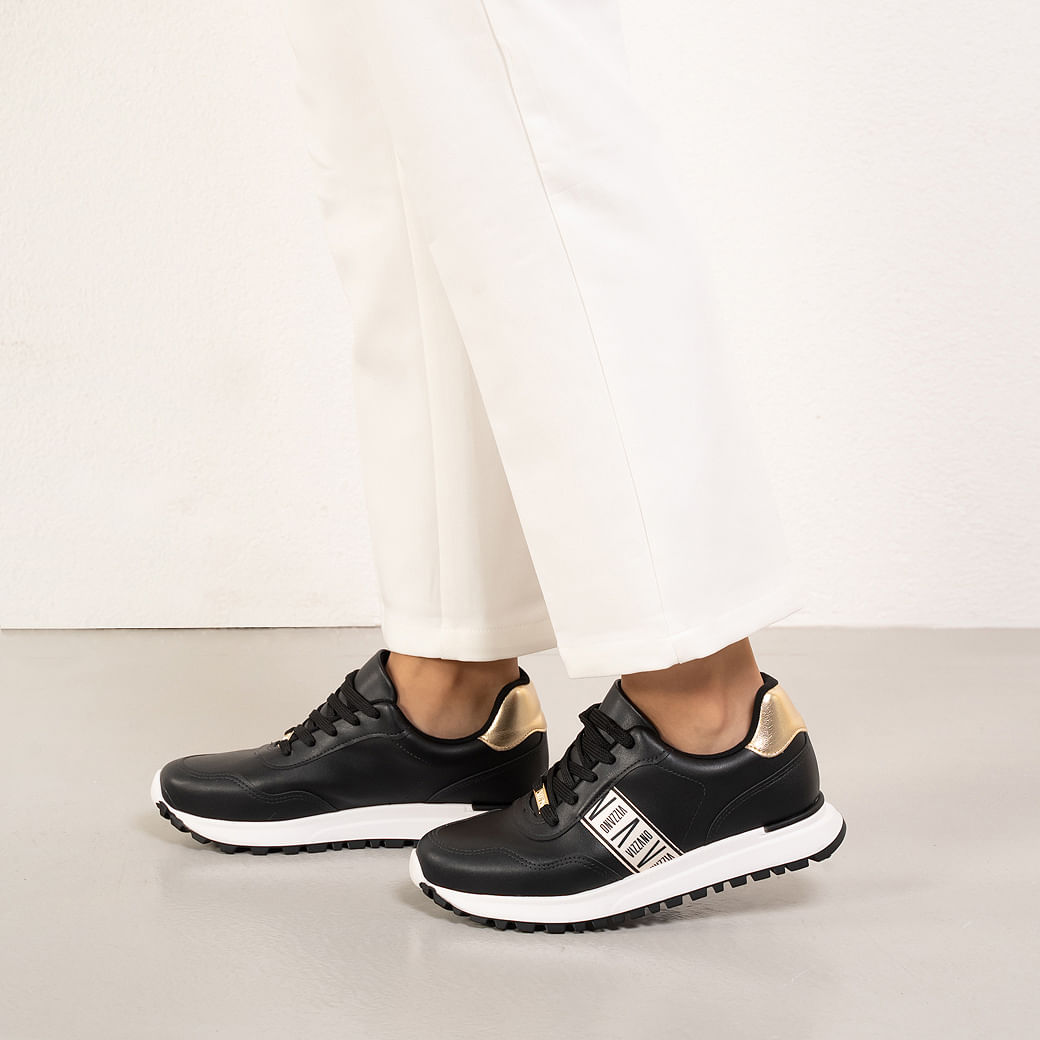 Tênis Casual Tratorado Vizzano Feminino Preto Confortável Oscar