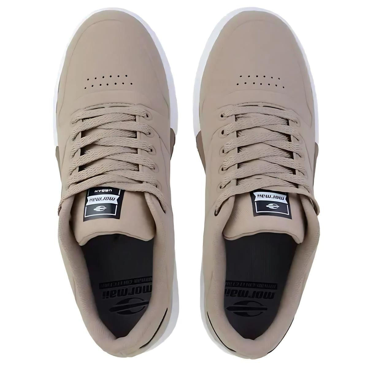 Tênis casual masculino Mormaii Urban Pulse 2 em cor bege visto de frente para ajuste ideal