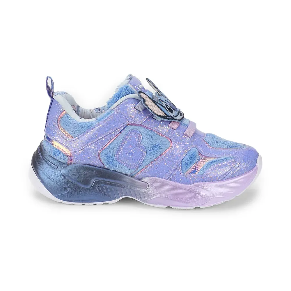 Tênis infantil feminino roxo com estampa do personagem Stitch, detalhes em glitter e solado grosso