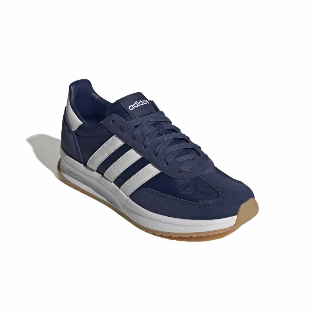 IH8586_6_FOOTWEAR_Photography_Front-Lateral-Top-View_white