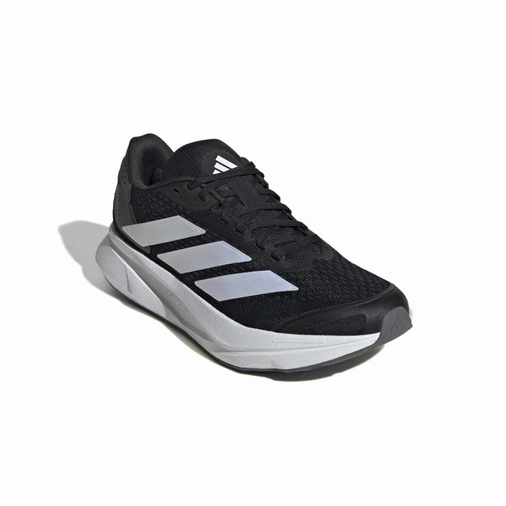 IH8225_6_FOOTWEAR_Photography_Front-Lateral-Top-View_white