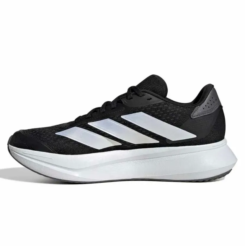 IH8225_5_FOOTWEAR_Photography_Side-Medial-Center-View_white