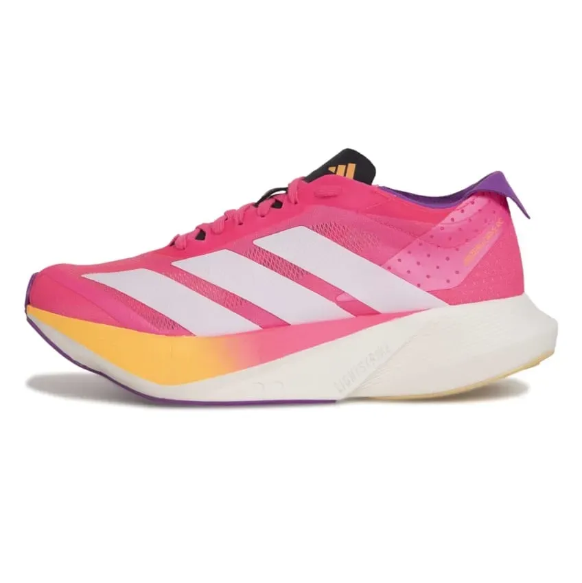 HP7067_4_FOOTWEAR_Photography_Left-Side-Center-Lateral-View_white