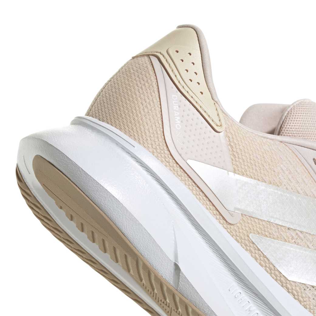 JI3009_9_FOOTWEAR_Photography_Detail-View-2_white