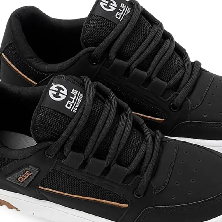 Detalhe do tênis infantil Ollie Flip2 preto destacando acabamento e solado