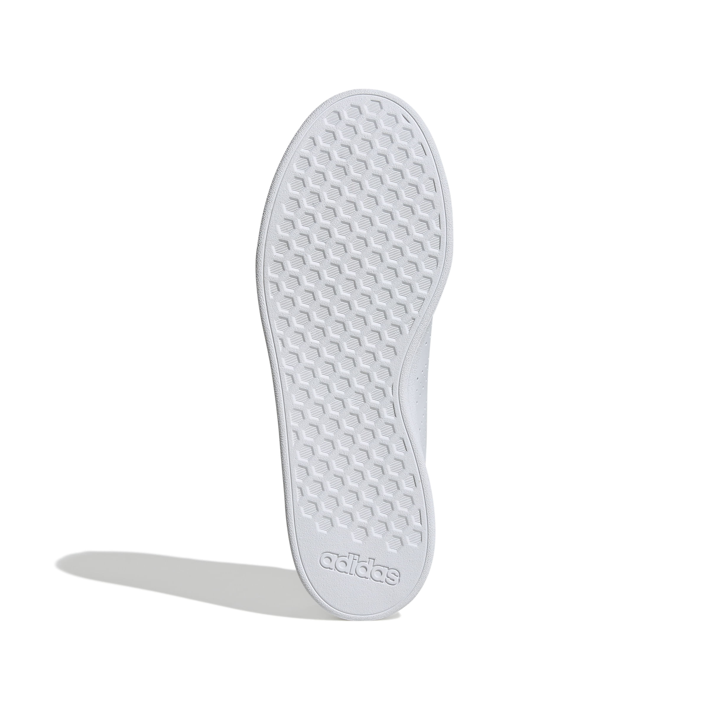 IF4135_4_FOOTWEAR_Photography_Bottom-View_white