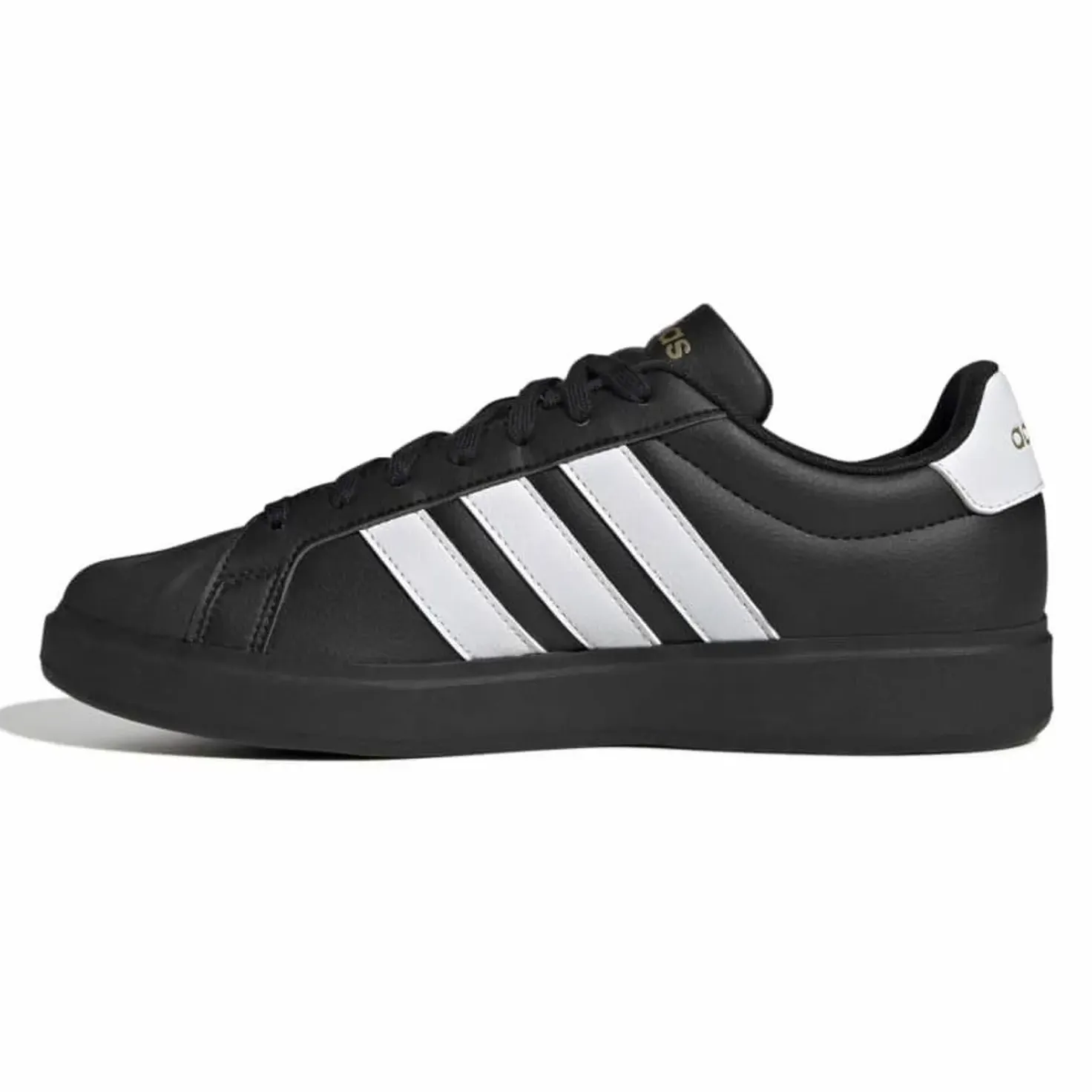 JP8276_5_FOOTWEAR_Photography_Side-Medial-Center-View_white--1-