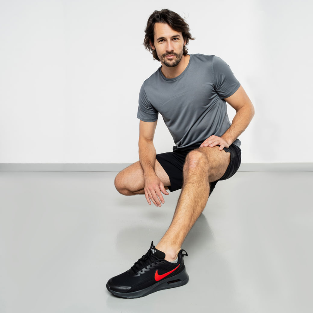 Nike-Tenis-AIR-MAX-NUAXIS-FD4329-010-Preto_Vermelho-Sint4