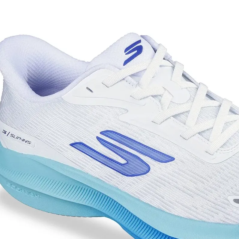 Detalhe do tênis Skechers Aero Pulse masculino branco destacando a tecnologia Arch Fit®