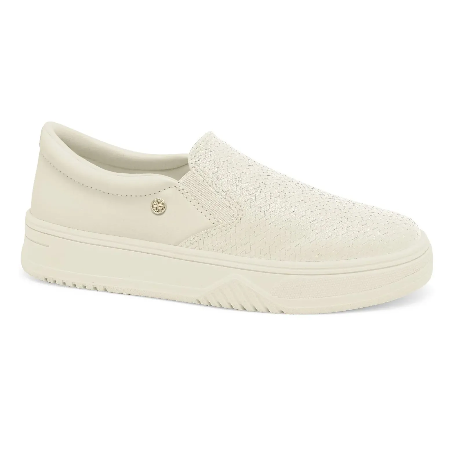 Tênis casual feminino Ramarim Coconut creme mostrando conforto e estilo