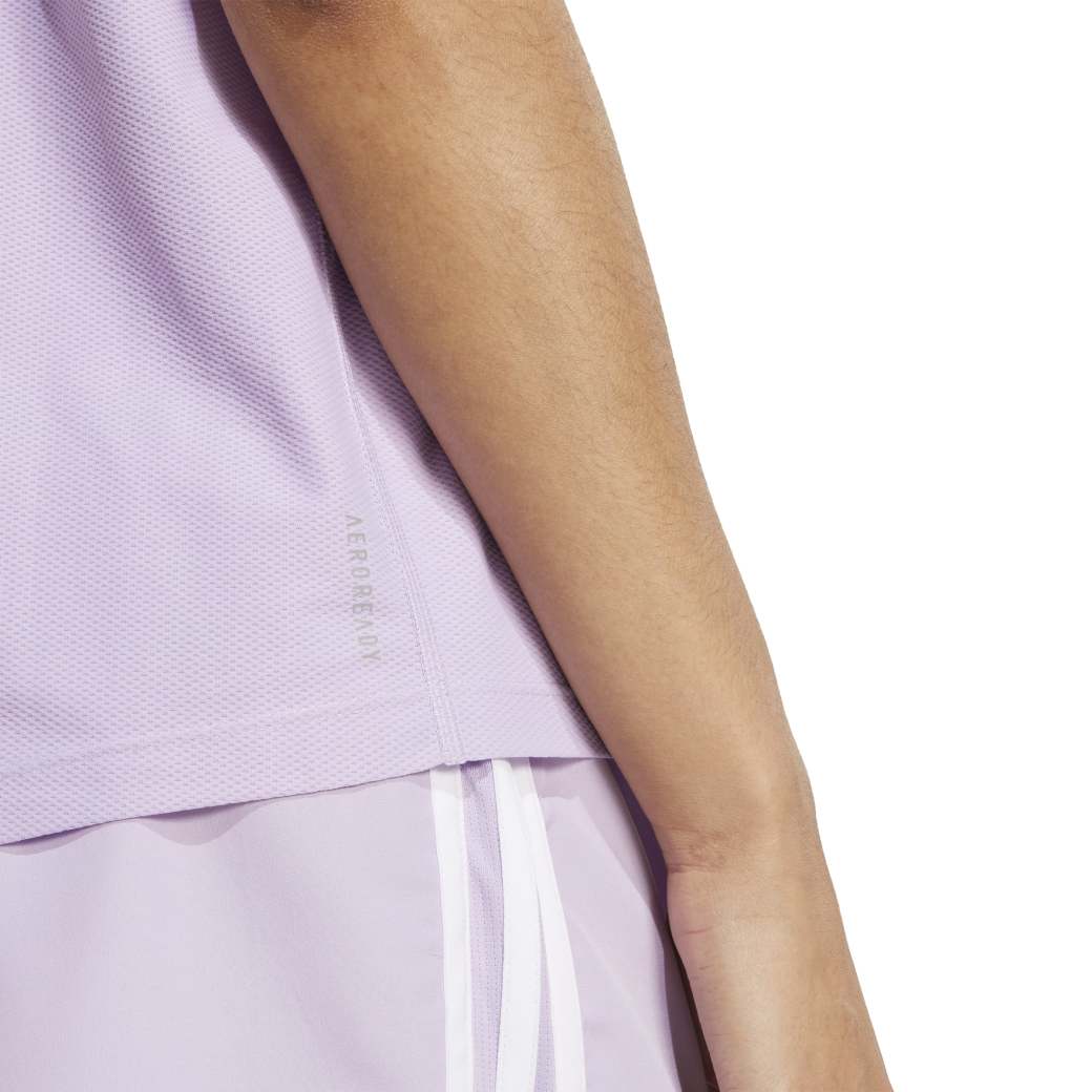 JW9678_5_APPAREL_On-Model_Detail-View-1_white