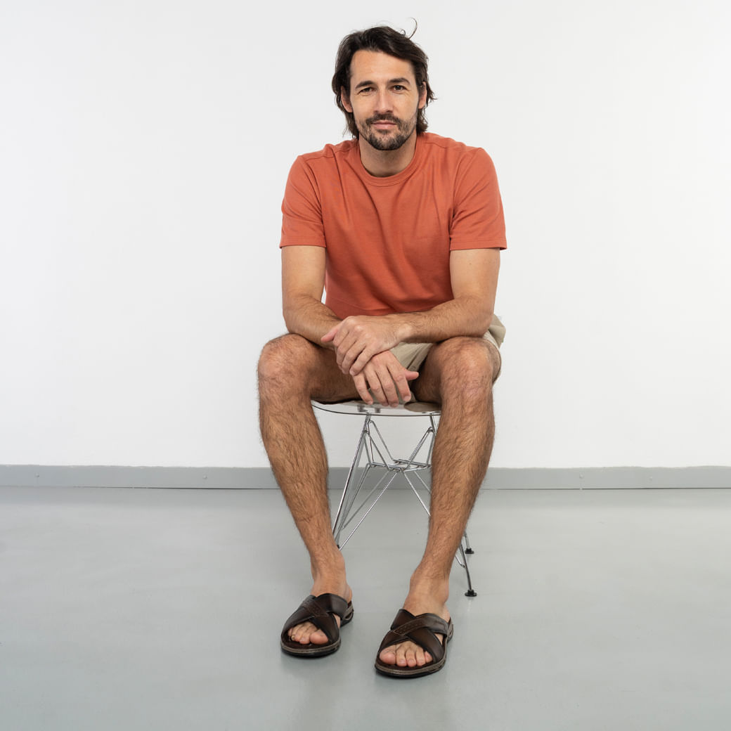 Pegada-Sandalia-PGD-131661-03-Cravo-Anilina2