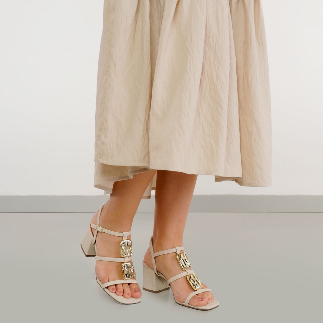 Osc-Sandalia-2072636-Off-White-Napa-Linea1