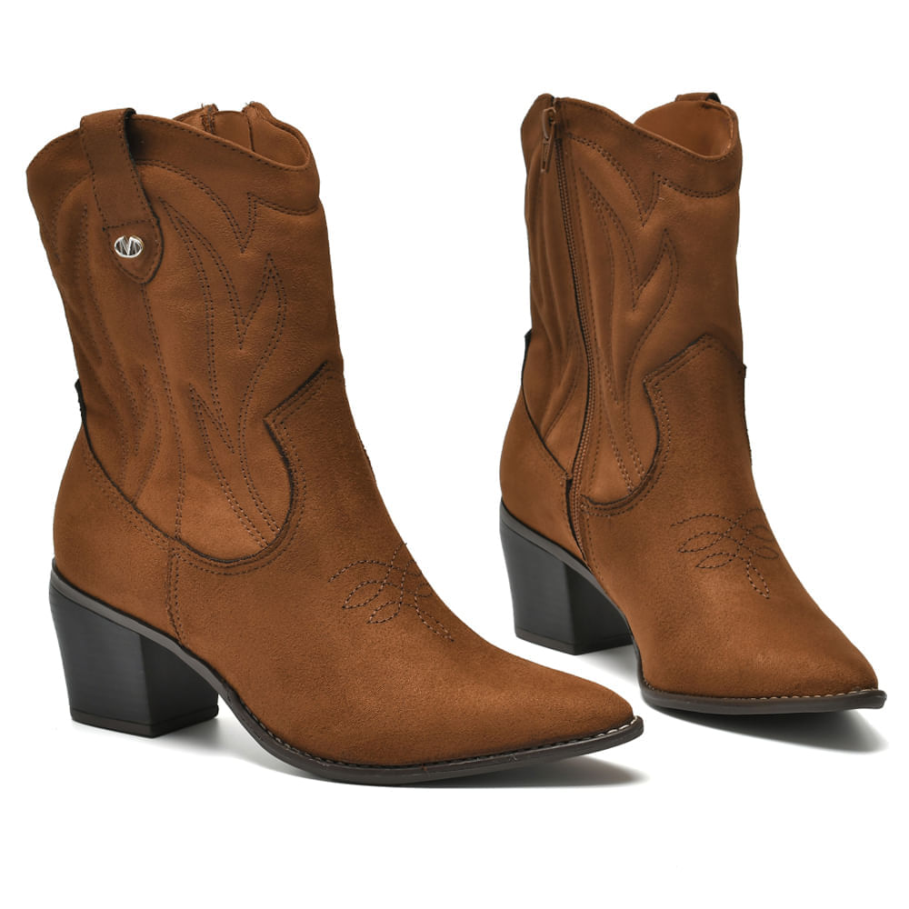 Bota feminina Via Marte camurça marrom cano baixo vista lateral