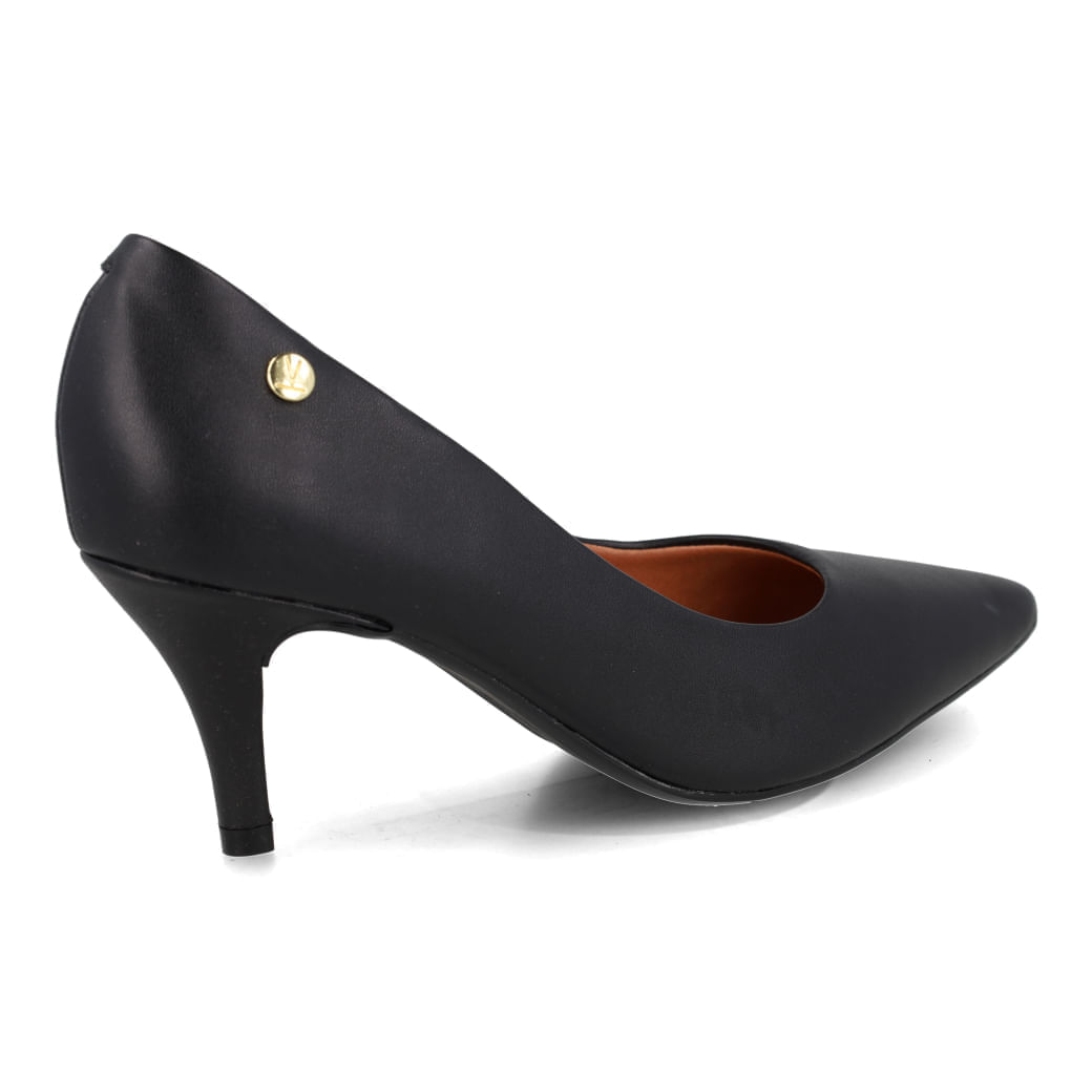 Sapato Scarpin Vizzano feminino preto bico fino vista detalhe