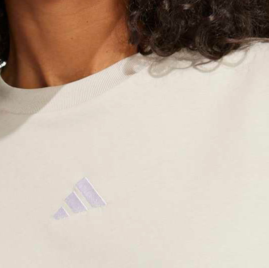 JE1204_6_APPAREL_On-Model_Detail-View-2_white