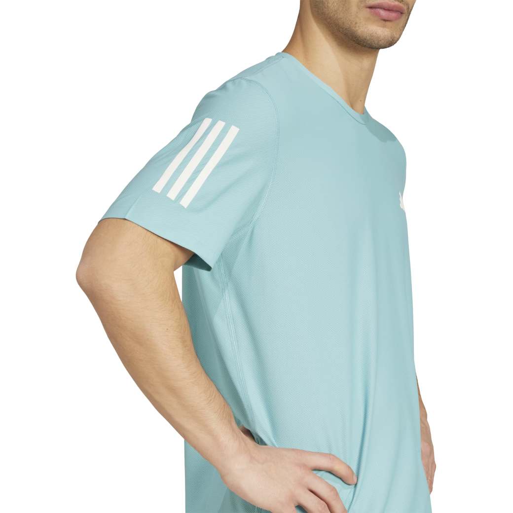 JX2211_6_APPAREL_On-Model_Detail-View-2_white