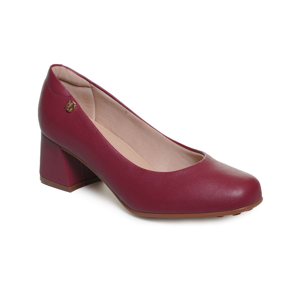 Sapato Scarpin feminino Modare vinho perfil lateral com salto bloco e bico arredondado