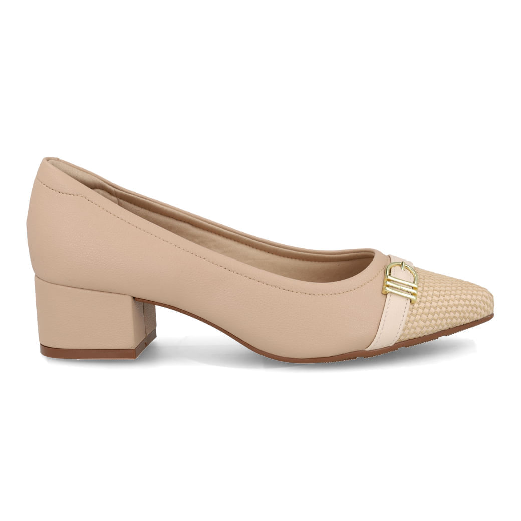 Sapato feminino Modare bege em salto bloco médio baixo com bico texturizado e tira decorativa creme com fivela dourada