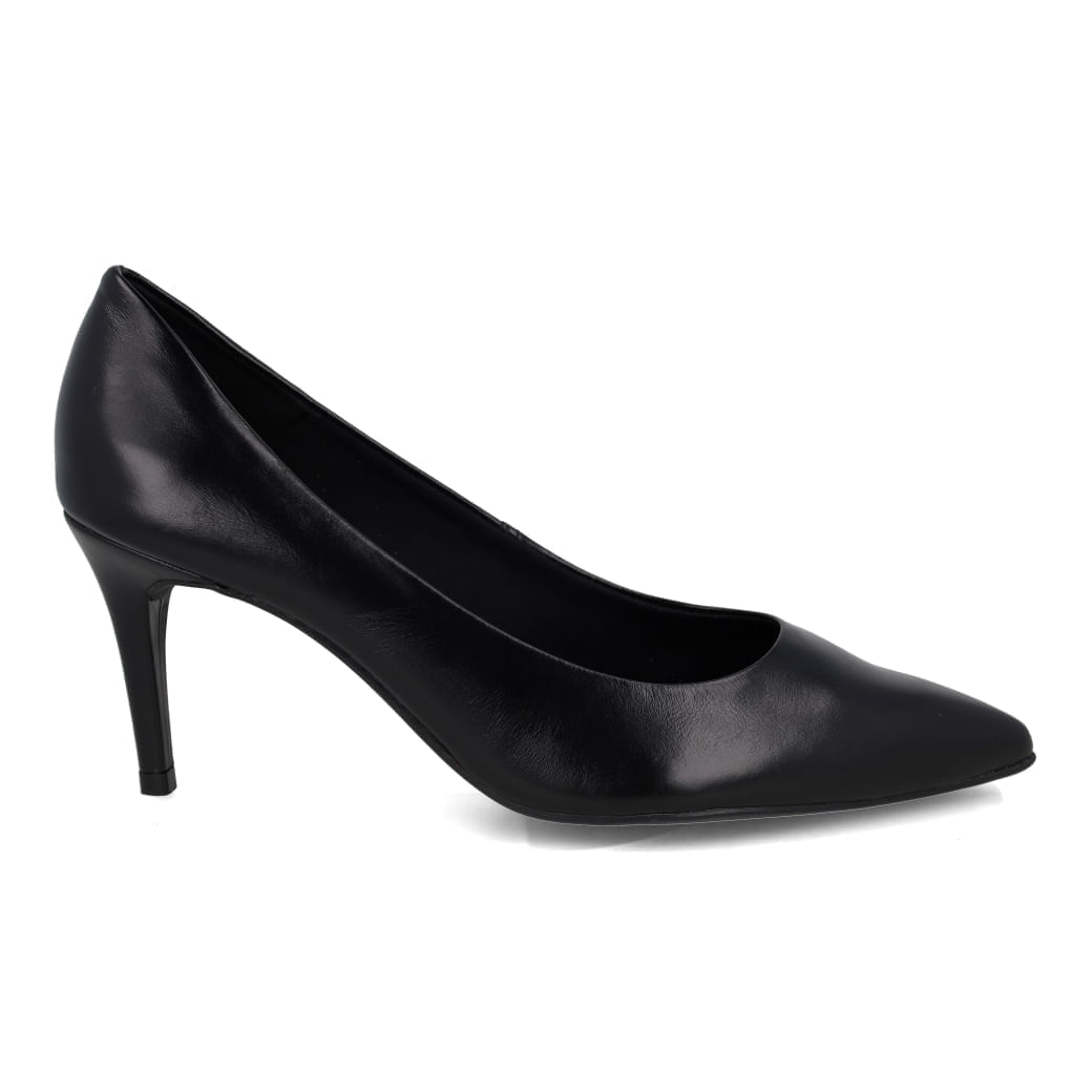 Scarpin Bottero preto em couro legítimo com salto fino e bico fino elegante