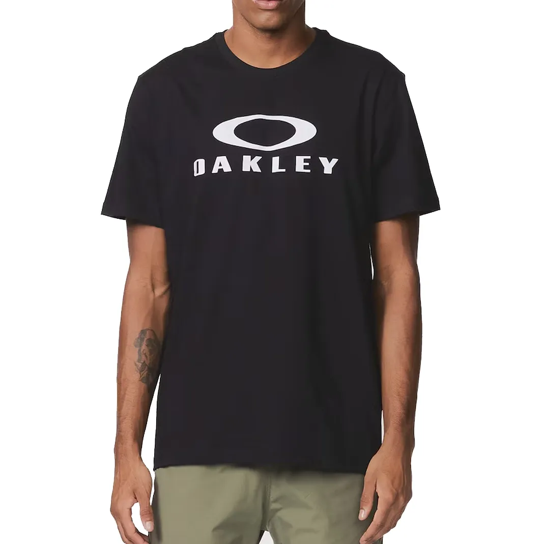 Camiseta masculina casual Oakley preta vista frontal