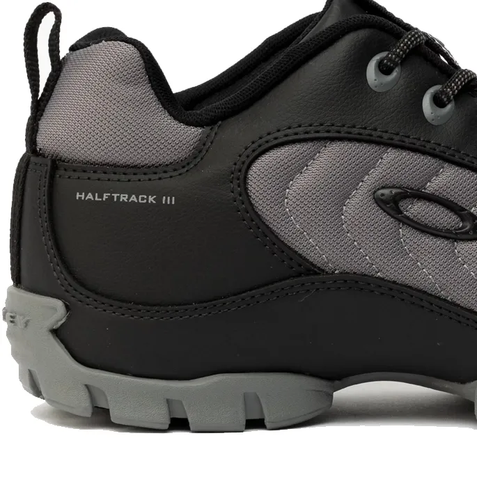Oakley-Tenis-HALFTRACK-III-LO-FOF100669-213-CinzaPreto-Sint-999999992728168-8