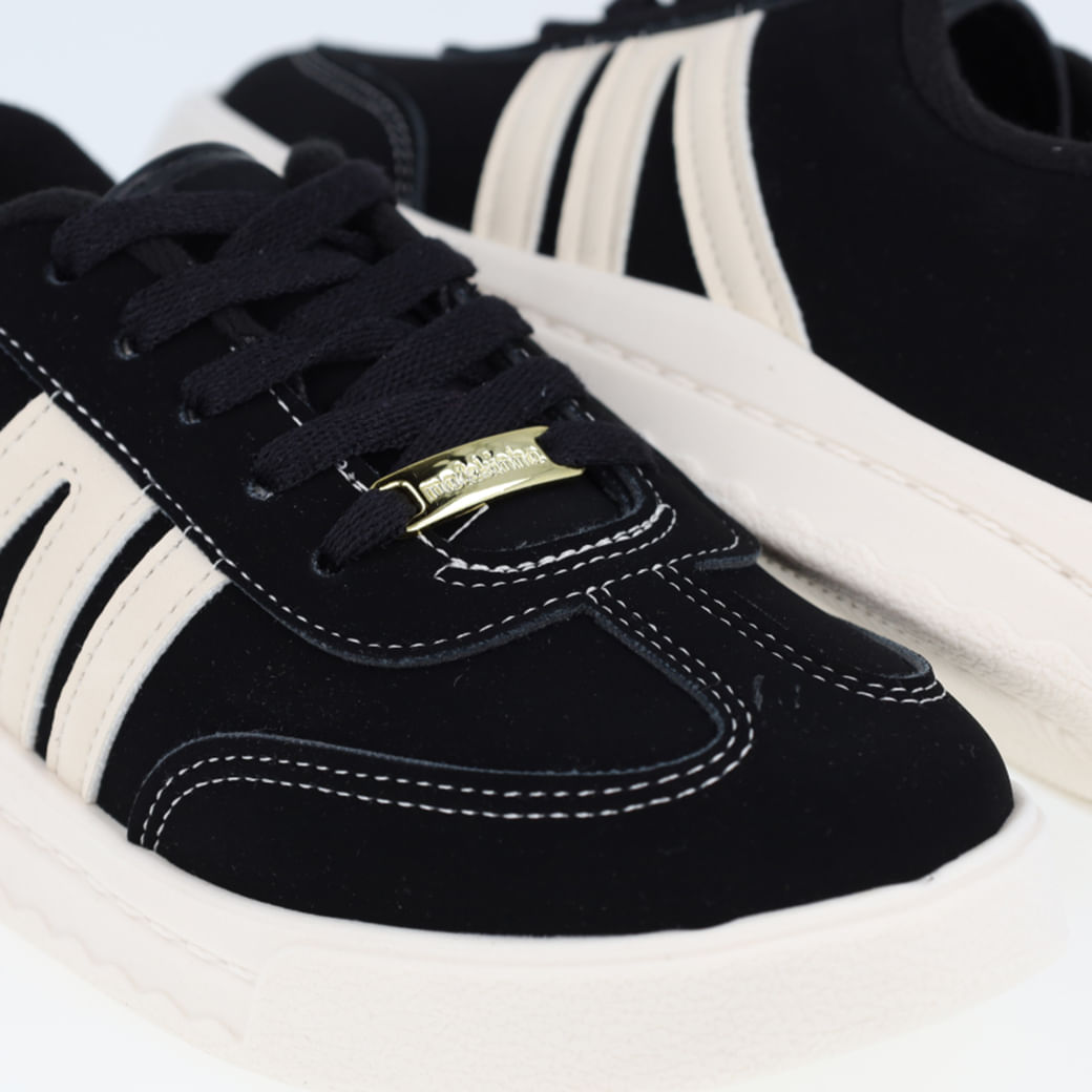 Tênis Molekinha infantil preto com design moderno e confortável