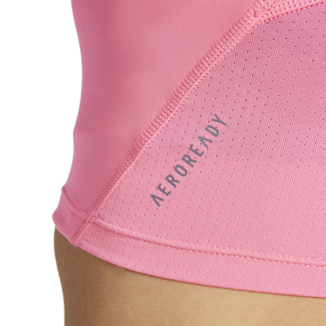 IY5547_8_APPAREL_On-Model_Detail-View-2_white