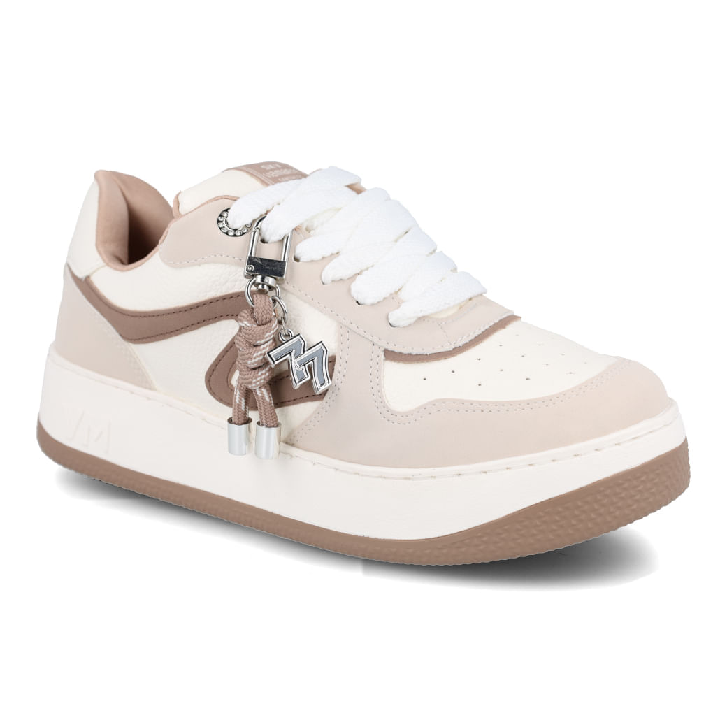 Tênis casual Via Marte feminino creme em vista frontal para ajuste e conforto
