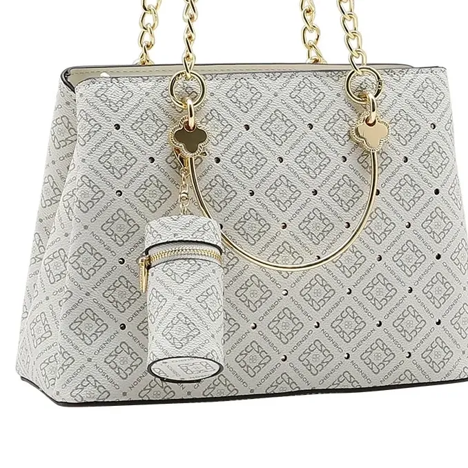 Detalhes da bolsa transversal Chenson feminina branca com monograma luxo