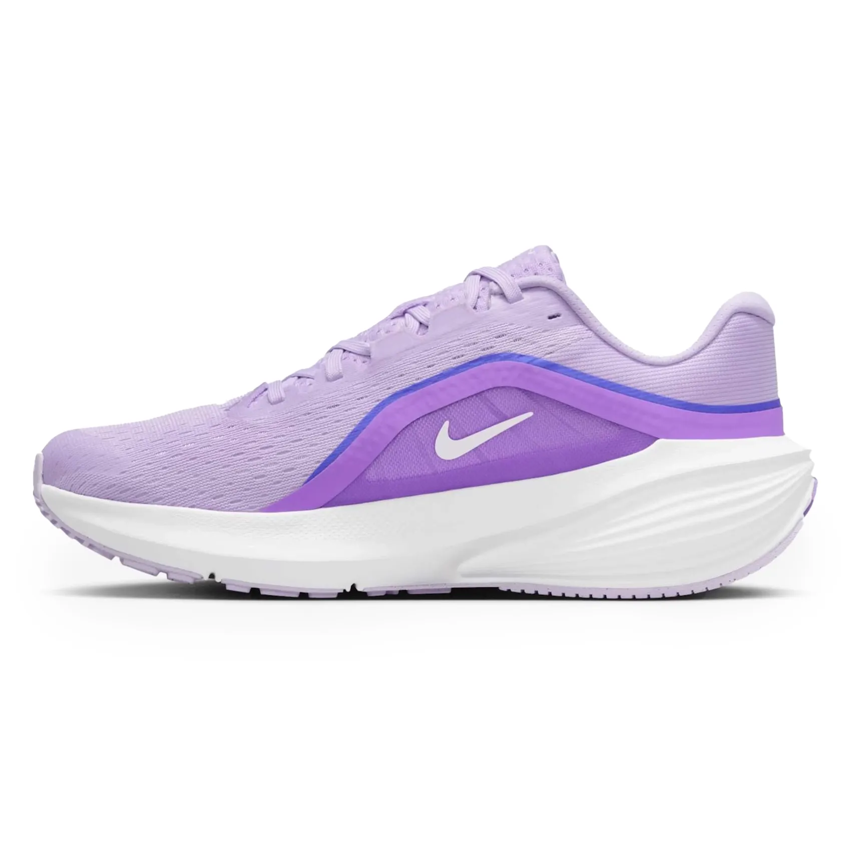 Tênis Nike Downshifter 14 Feminino roxo vista lateral mostrando detalhes