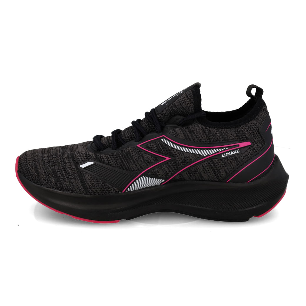 Tênis Corrida Diadora Lunare Feminino Preto vista lateral