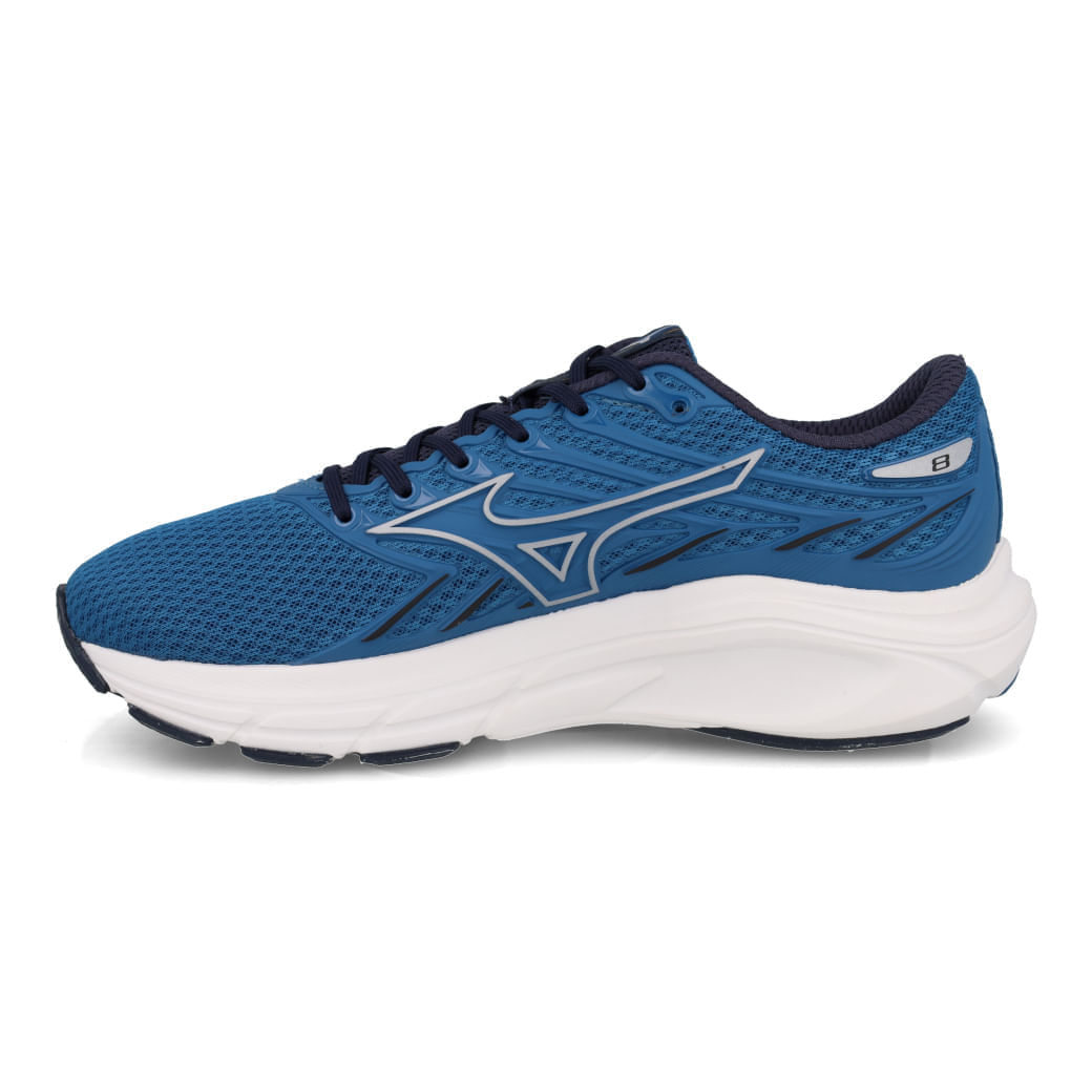 Tênis Mizuno Jet 8 azul visto em perspectiva 3/4 superior com cabedal em mesh