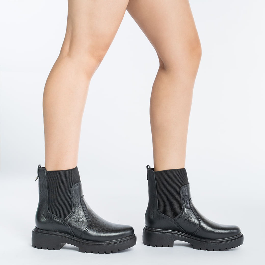 Pegada-Bota-282407-04-Preto-Couro1
