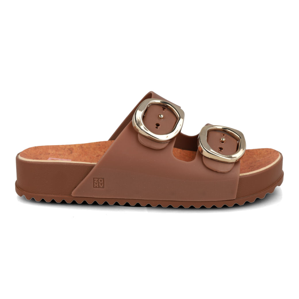 Papete Slide Zaxy Partner Soft Feminino na cor marrom café, vista frontal com tiras largas e fivelas metálicas