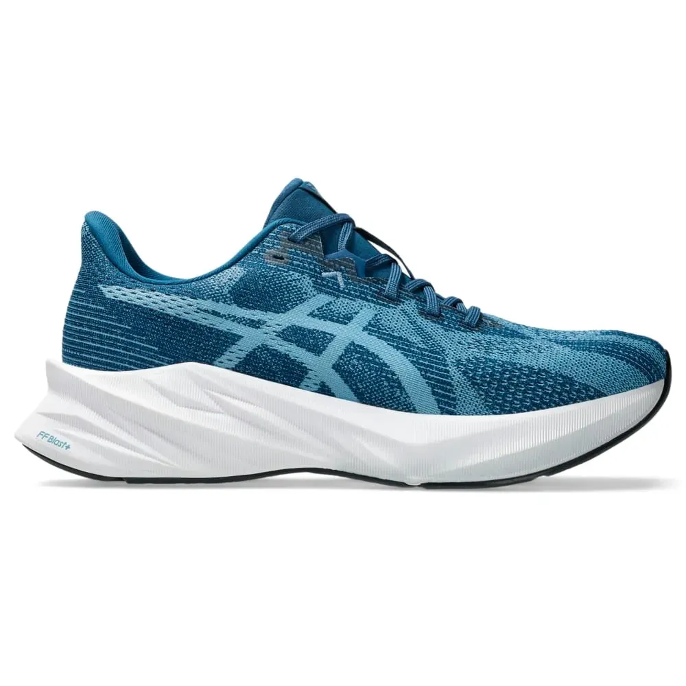 Tênis de corrida feminino azul e branco da Asics, mostrando o lado frontal com o logo da marca e detalhes do material de mesh