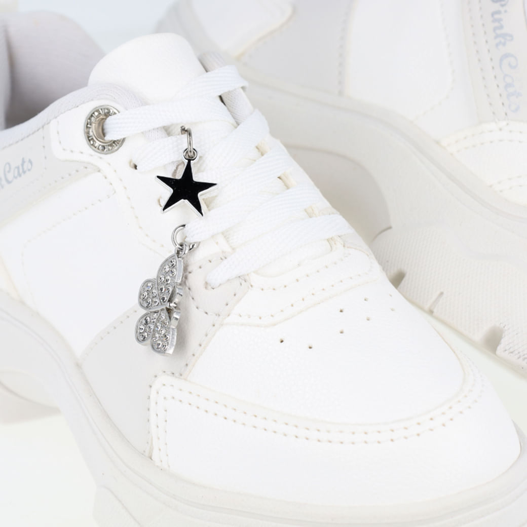 Tênis infantil Pink Cats branco com detalhes em estrela e borboleta