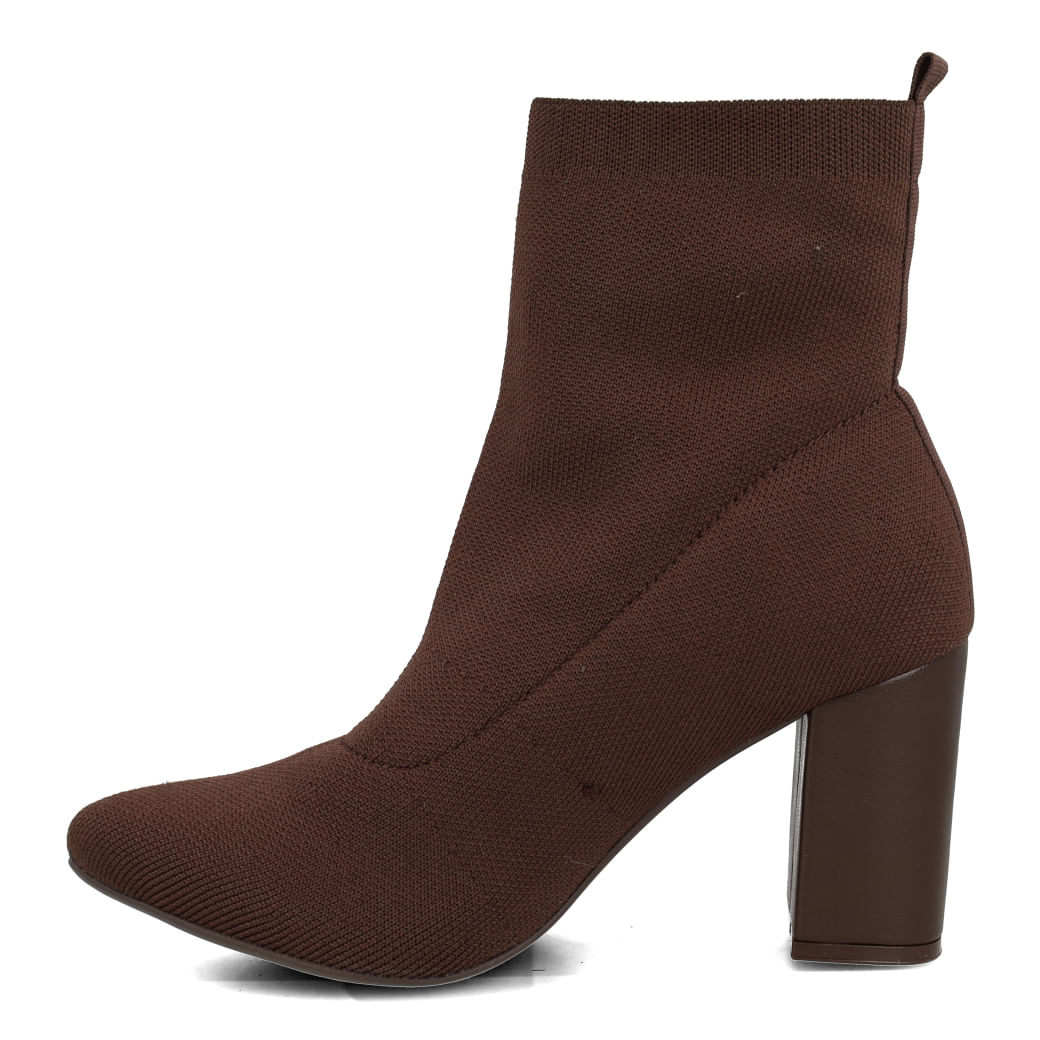 Via-Marte-Bota-021-033-01-Trufa-Turfa-Napa_4__06