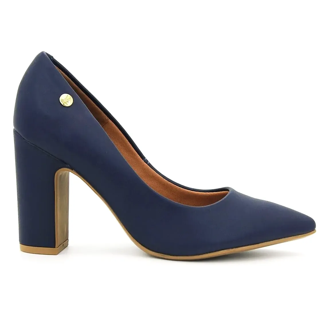 Sapato casual feminino em couro azul marinho com salto bloco e detalhe dourado frontal