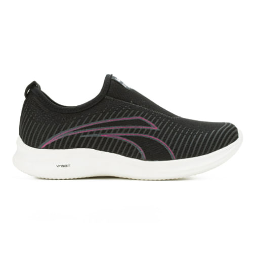 Tênis casual Kolosh Slip On feminino preto com detalhes em roxo, vista lateral com sola branca