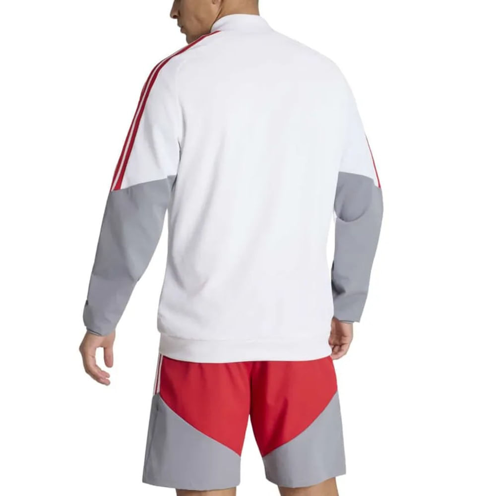 KA5435_3_APPAREL_On-Model_Back-View_white
