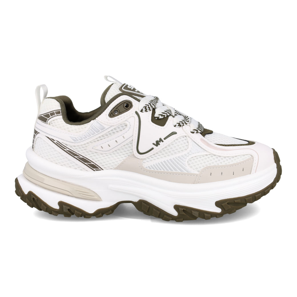 Tênis Via Marte Casual Branco Feminino com design chunky e sola alta, mostrando detalhes em cinza e preto e fechamento com cadarço