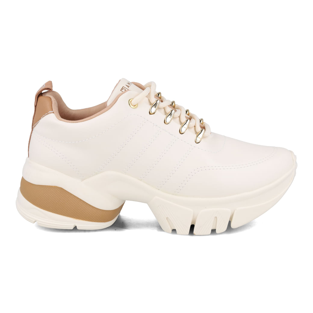 Tênis casual branco feminino Ramarim com detalhes marrons e solado branco, vista frontal