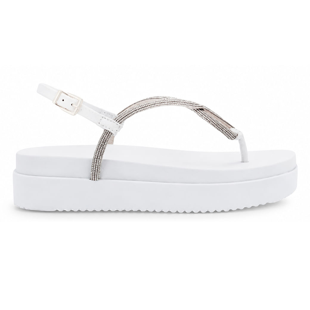 Sandália papete branca feminina com tiras brilhantes e plataforma de 4 cm, vista lateral direita.